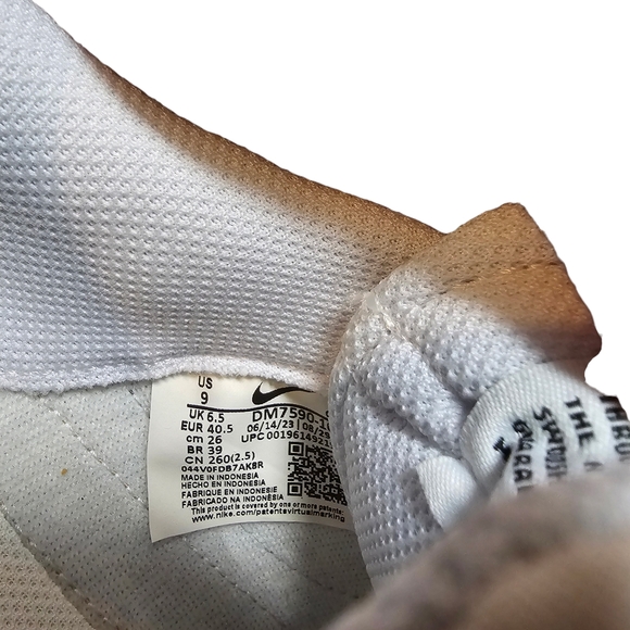 NWOT NIKE WOMENS COURT LEGACY LIFT SNEAKER SIZE 9 - Picture 11 of 11